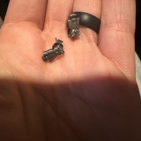 Vintage/Modern/Y2K Eras 8 Piece Mix of Adorable Assorted Owl Jewelry - Picture 11 of 11